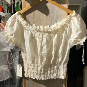 NWT Cleo + Wolf Cream Eyelet Off-Shoulder Blouse Size Small
